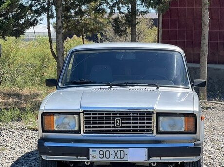 LADA (VAZ) 2107