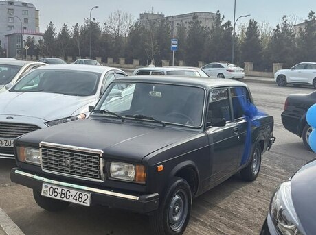 LADA (VAZ) 2107