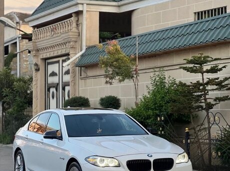 BMW 528