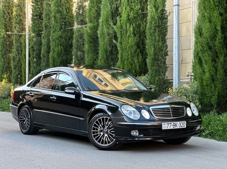 Mercedes E 320