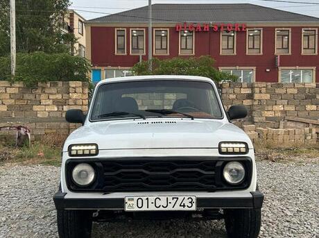 LADA (VAZ) Niva