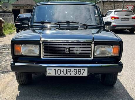 LADA (VAZ) 2107