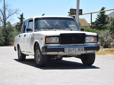 LADA (VAZ) 2107