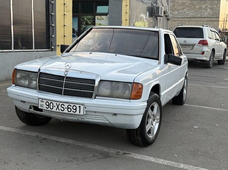 Mercedes 190