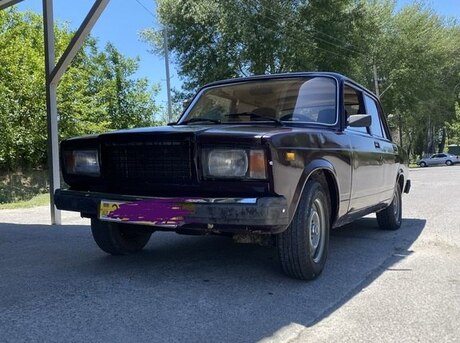 LADA (VAZ) 2107