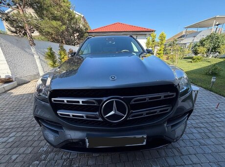 Mercedes GLS 450 4MATIC