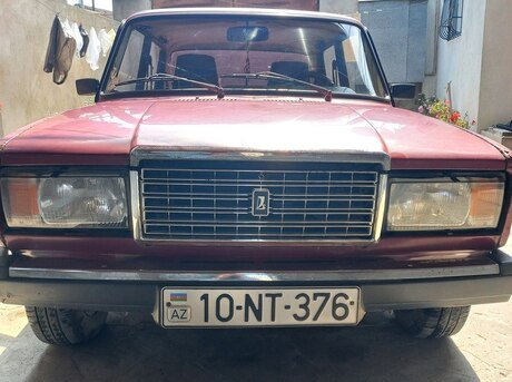 LADA (VAZ) 2107