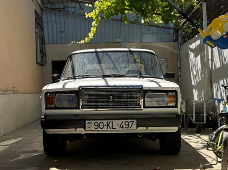 LADA (VAZ) 2107