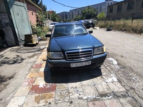 Mercedes C 280