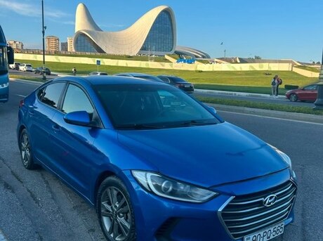 Hyundai Elantra