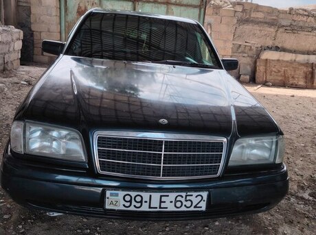 Mercedes C 180
