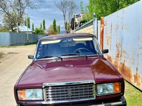 LADA (VAZ) 2107