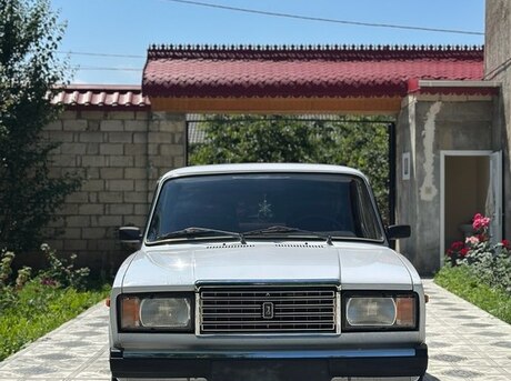 LADA (VAZ) 2107