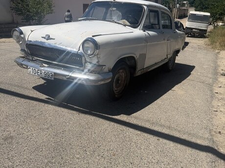 GAZ 21 "Volga"