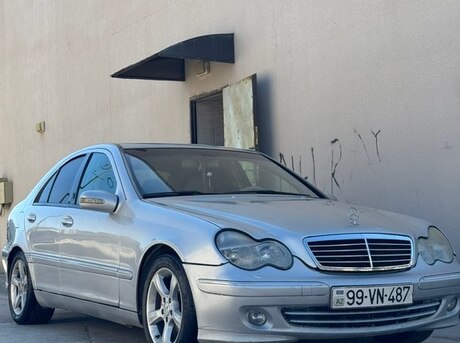 Mercedes C 270