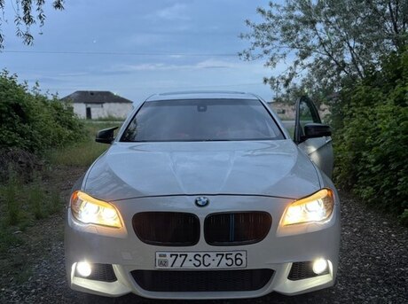 BMW 528