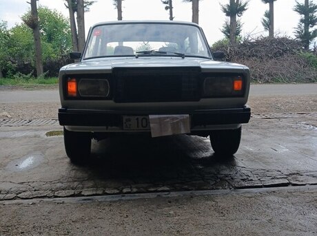 LADA (VAZ) 2107
