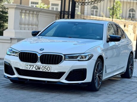 BMW 530e