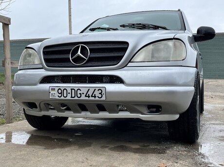 Mercedes ML 320