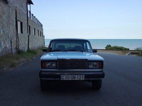LADA (VAZ) 2107