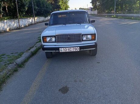 LADA (VAZ) 2107