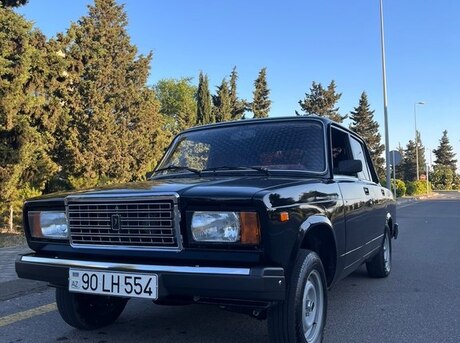 LADA (VAZ) 2107