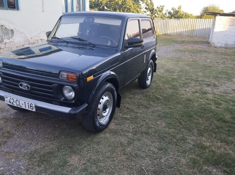 LADA (VAZ) Niva