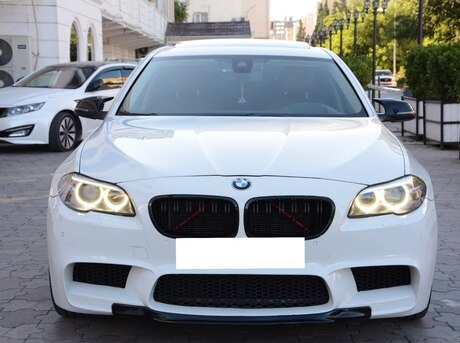BMW 525