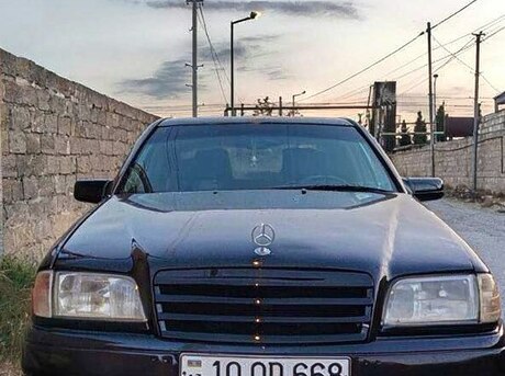 Mercedes C 220
