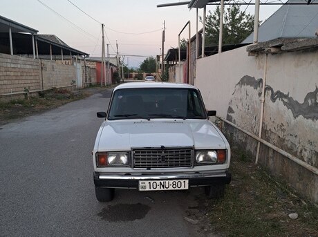 LADA (VAZ) 2107
