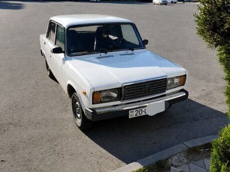 LADA (VAZ) 2107