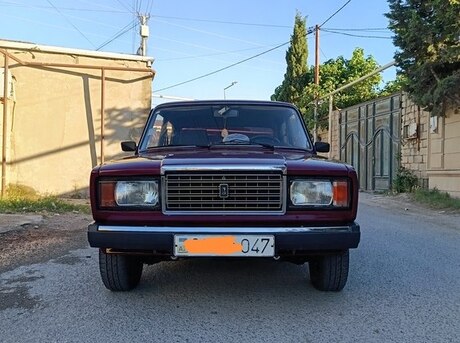 LADA (VAZ) 2107