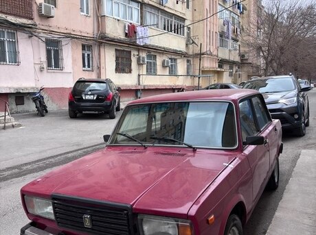 LADA (VAZ) 2107