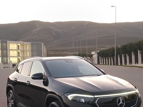 Mercedes EQA 250