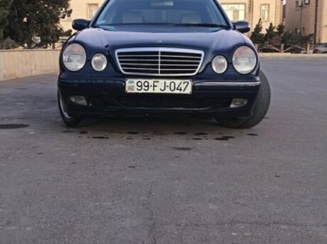 Mercedes E 270