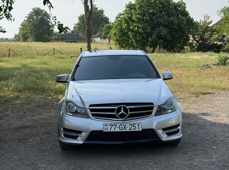Mercedes C 250
