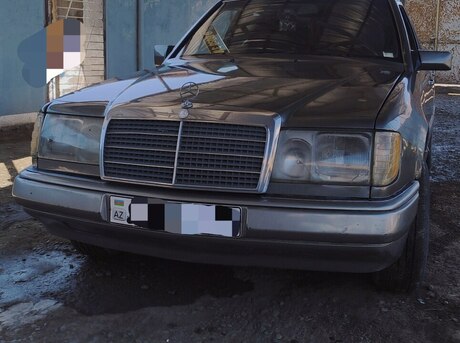 Mercedes 250 D