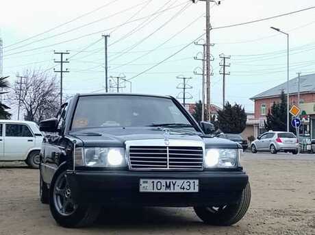 Mercedes 190