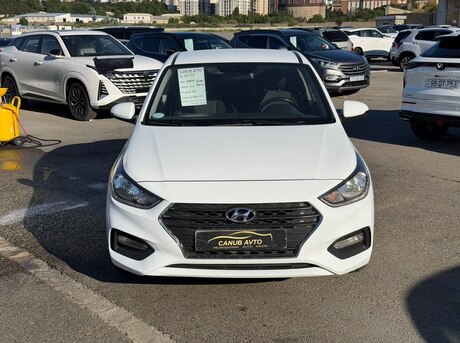 Hyundai Accent