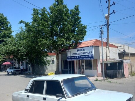 LADA (VAZ) 2107