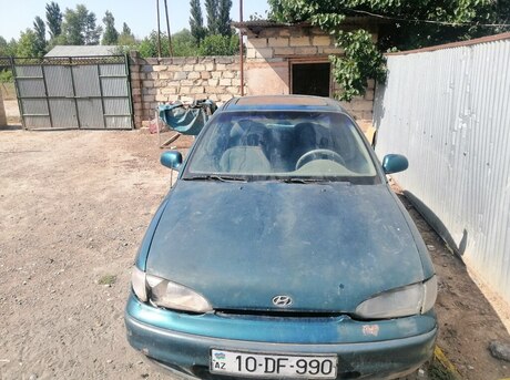 Hyundai Accent