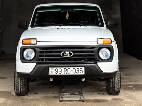 LADA (VAZ) Niva