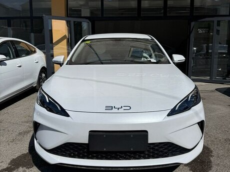 BYD Seal 05