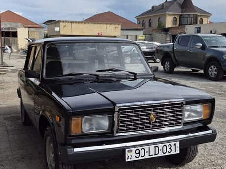 LADA (VAZ) 2107