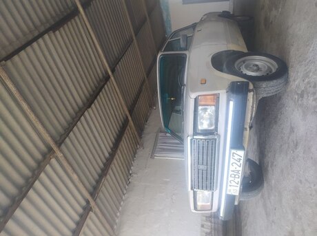 LADA (VAZ) 2107