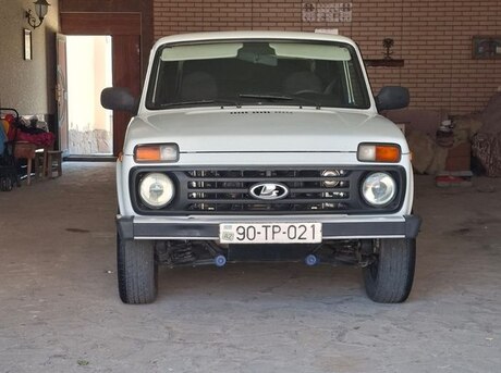 LADA (VAZ) Niva