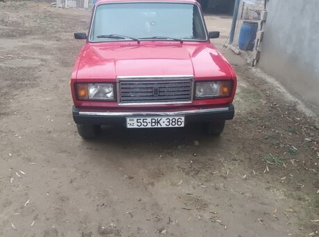 LADA (VAZ) 2107