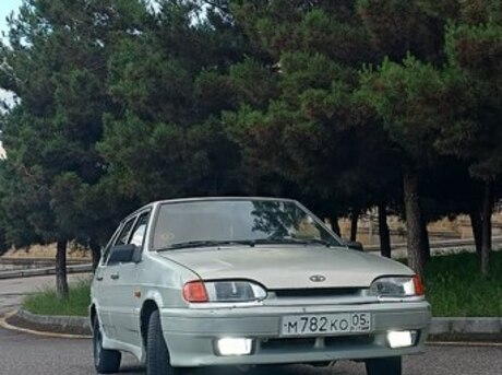 LADA (VAZ) 2114
