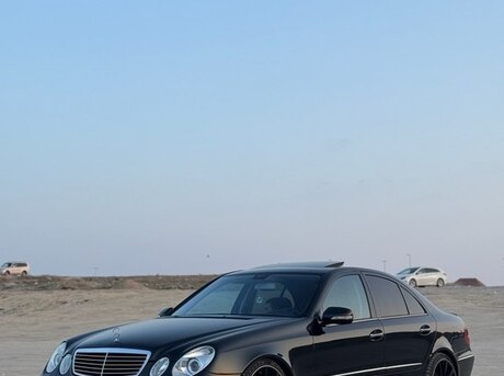 Mercedes E 240