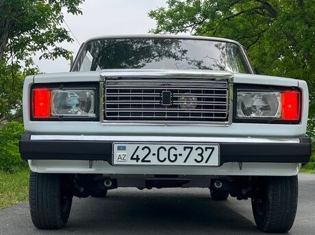 LADA (VAZ) 2107